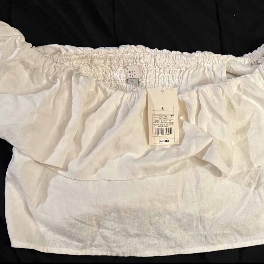 A New Day White Off-Shoulder Crop Top